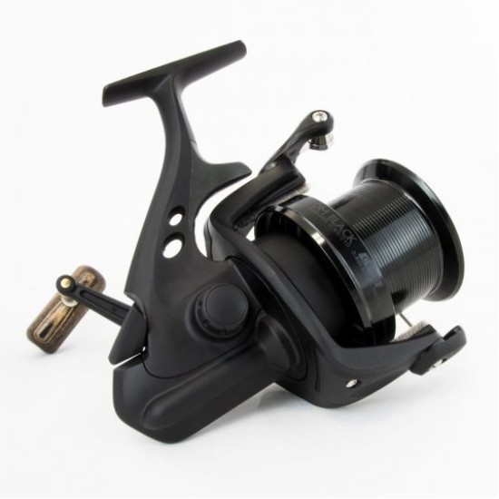 Mulineta Okuma Custom Black 8000 Mulineta Okuma Custom Black 8000
